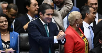 Deputados resistem a PT e ameaçam implodir acordo de governo com Hugo Motta por vaga em tribunal