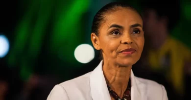 Oposição à proteção ambiental tenta silenciar Marina, diz analista