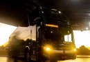 Motorista de ônibus e passageiro são baleados em operação contra facção no RJ