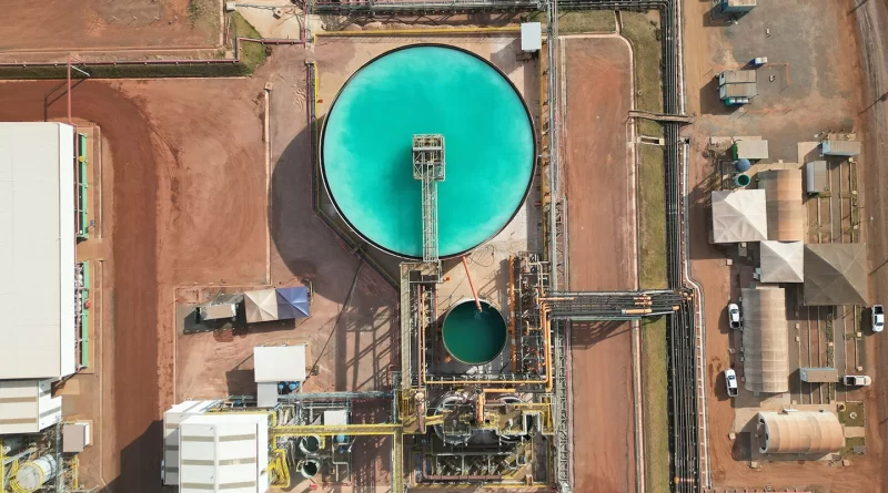 Estados Unidos investem US$ 565 milhões em terras raras no Brasil e projeta Minaçu como polo mineral internacional