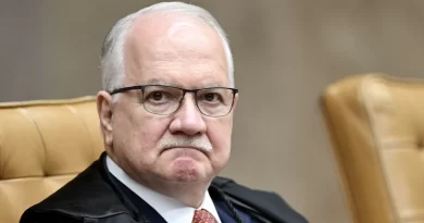 Fachin procura ministros para tentar tirar STF da crise do Banco Master