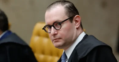 Zanin mantém presidente do TJRJ no cargo de governador interino do Rio