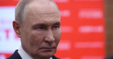 Putin diz que fará de tudo para ajudar Irã após receber chanceler na Rússia