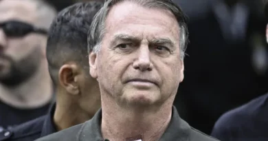 Derrubada de veto para aliviar pena de Bolsonaro pode beneficiar mais de 200 mil condenados