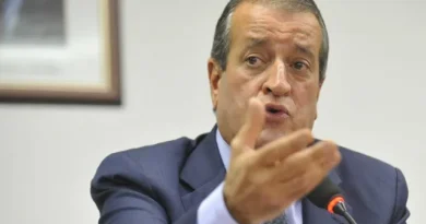Valdemar Costa Neto é condenado a indenizar PT por dizer que partido organizou atos do 8/1