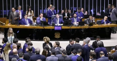 Transparência Internacional diz que Câmara ‘premia irregularidades’ e favorece desinformação