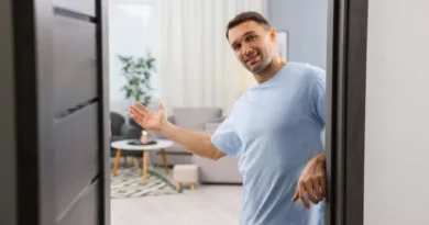 Se for convidado para ir a casa de alguém, nunca faça estas 6 coisas