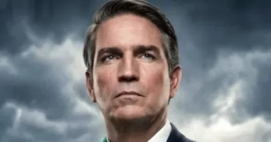 Set de ‘Dark horse’ teve champanhe na prisão de Bolsonaro