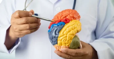 Neurologistas alertam: 5 hábitos comuns que afetam a saúde do cérebro