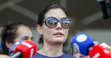 Michelle detona Flávio Bolsonaro e diz que foi maltratada