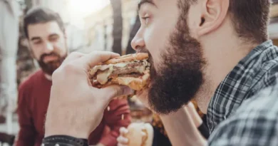 Exagerou na alimentação durante as férias? Veja como voltar à rotina!