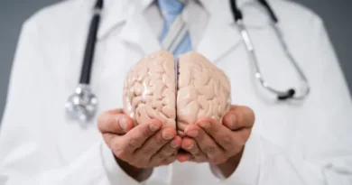 Neurologistas alertam para hábito que envelhece o cérebro mais depressa