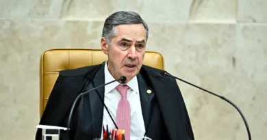 Ex-ministro do STF Luís Roberto Barroso é internado em São Paulo