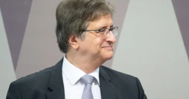 Gonet admite encontro com Vorcaro em Londres, mas diz que não é amigo do banqueiro