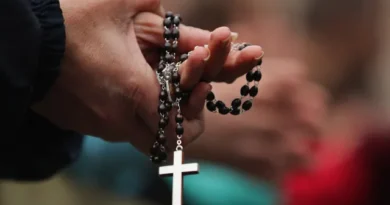 Crenças e tradições católicas que NÃO estão na Bíblia