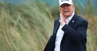 Trump diz que EUA podem ficar no Irã para controlar petróleo