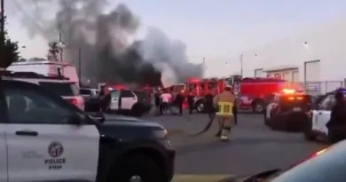 Helicóptero da NBC cai durante cobertura em Los Angeles e mata três