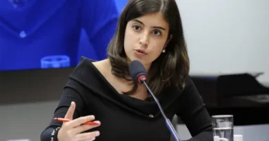 Mãe de Tabata Amaral é internada em estado grave após acidente em agenda de campanha
