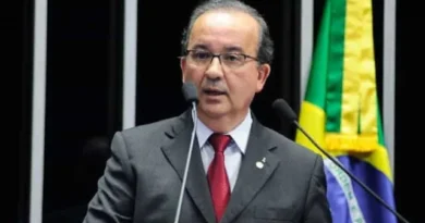 Jorginho Mello (PL) é reeleito governador de SC