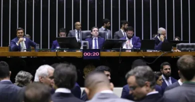 Centrão reconhece vitória de Lula e isola Flávio Bolsonaro na contestação das eleições