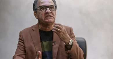 ‘Filhos de Bolsonaro são uns jumentos’, diz Malafaia após carta de Flávio