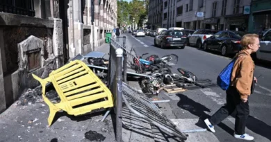 Após danos, governo francês quer obrigar manifestantes a pagar reparos