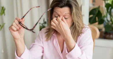 7 hábitos que podem prejudicar a visão e a saúde dos olhos