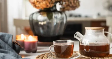 6 chás que podem ajudar a dormir melhor e ter uma noite tranquila