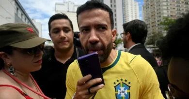 Ministro do TSE atende PT e proíbe decisão que tire canal ‘Exército do Lula’ do ar