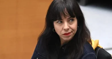 Vazamento em entrevista constrange favorita à prefeitura de Berlim